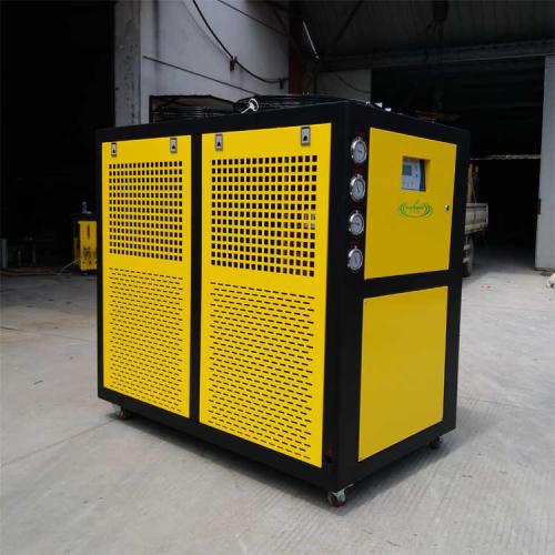 油冷機組冷凝器出現故障如何更換？