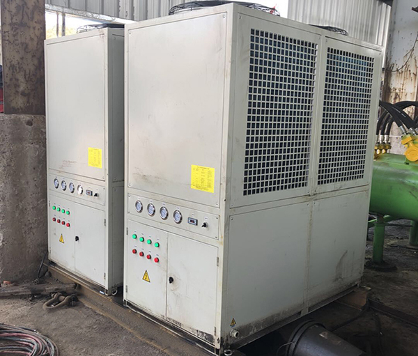 油冷機廠家如何提高使用性能 油冷機廠家如何提高使用性能