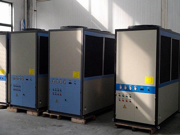 油冷機廠家如何提高使用性能 油冷機廠家如何提高使用性能